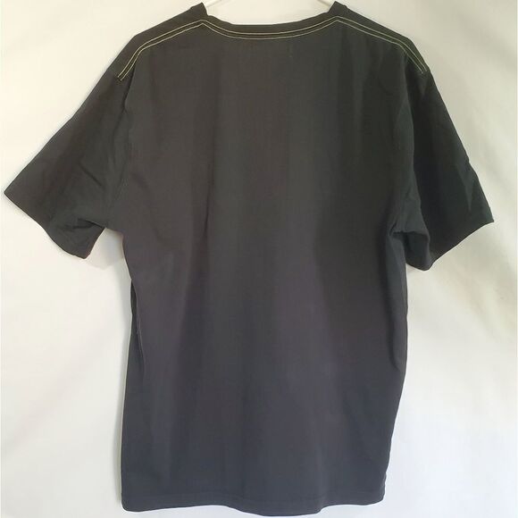 Akoo Men's Always Hunted Short Sleeve V-neck T-Shirt - Picture 4 of 5